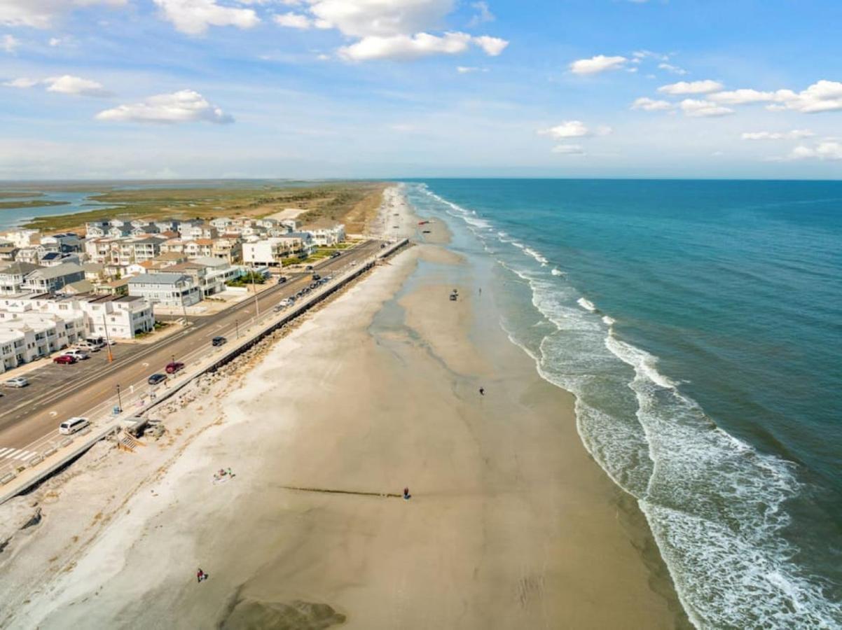Spectacular 3 Bedroom Condo One Block To The Beach Brigantine Exterior foto